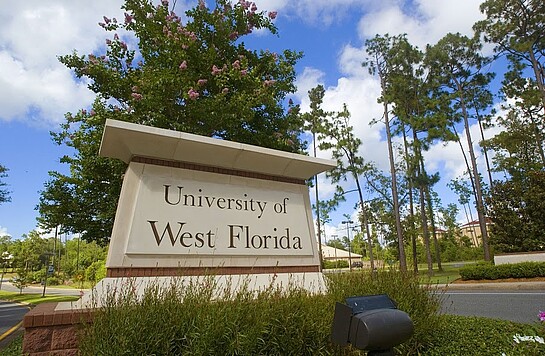 Welcome sign University of West Florida