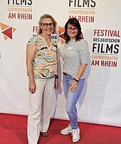 Iris Zimmermann und Rosi Morgenthaler von der GSRN auf dem roten Teppich beim Filmfestival