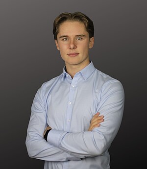 Portrait of Luc Hampele