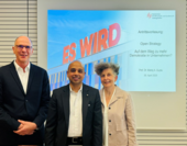 At the inaugural lecture (from left): President Prof. Dr. G. Piller, Prof. Dr. M. Gupte and Dean Prof. Dr. P. Weber-Dressler