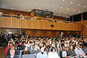 First semester welcome for WS 2025/26: View of the packed auditorium