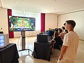 Studierende beim Zocken