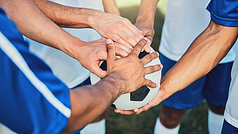 Fussball mit Händen