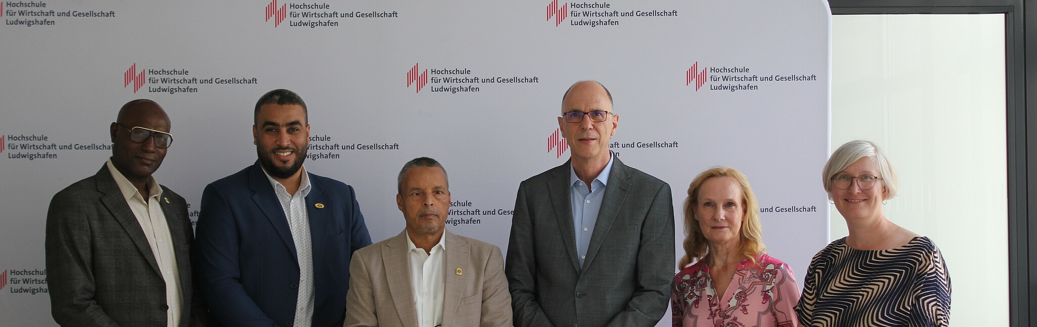 Gruppenbild der libyschen und deutschen Vertreter