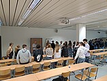 The participants enjoyed lively discussions, which resulted in full movable walls. After internal group syntheses, the moderators presented central aspects from their areas.