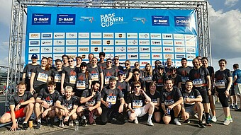 HWG LU-Gruppenfoto: Beste Stimmung beim BASF-Firmencup