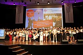 Group photo of the graduates present (Image: HWG LU)