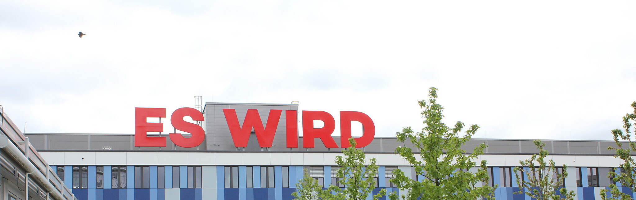 Blick auf den Neubau, Sommer 2025