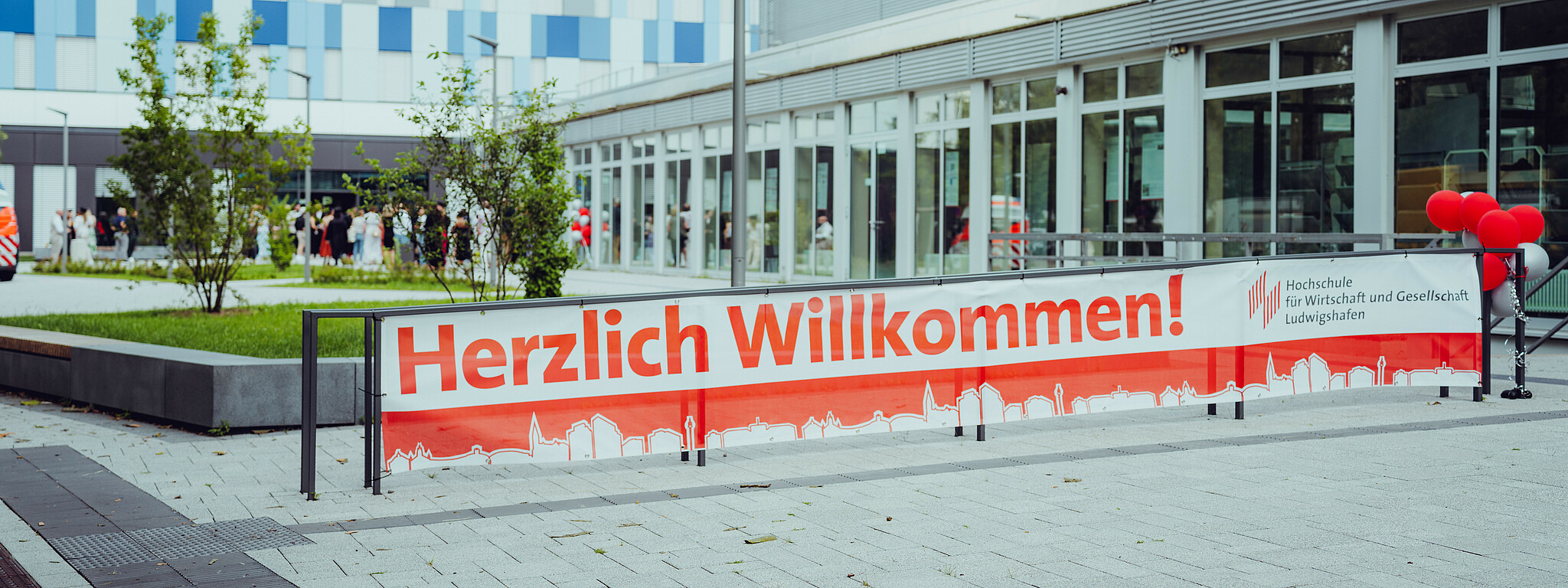 Welcome banner in the entrance area of HWG LU
