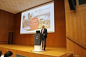 University President Prof. Dr. Gunther Piller welcoming the guests