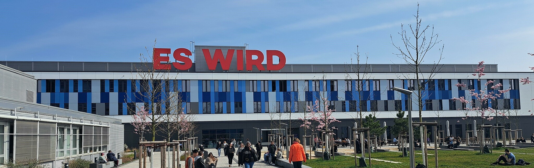 Neubau der HWG LU im Frühling