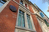 Exterior view of the Ernst Bloch Center